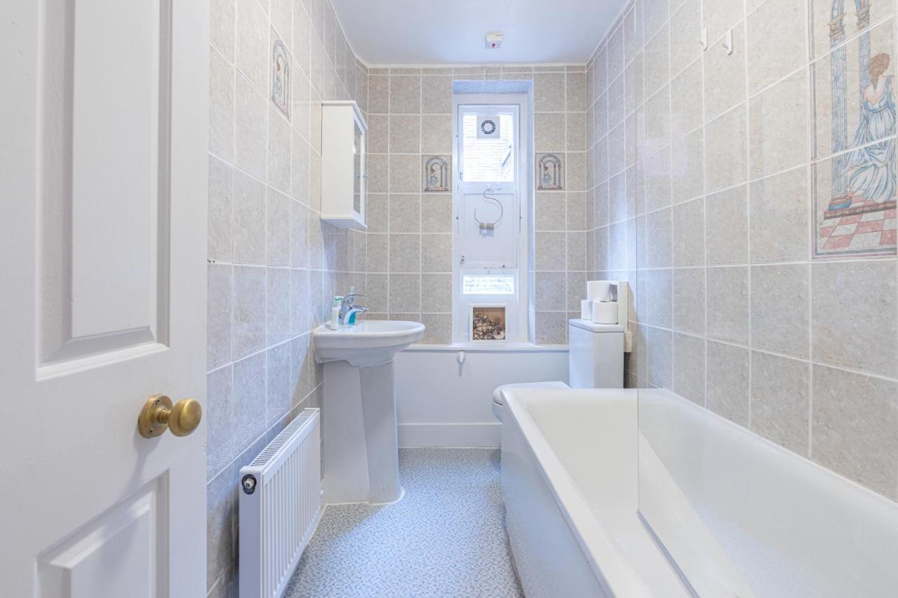 Stunning 2 Bedrooms Apartment Next Door To Selfridges And Oxford Street London Exterior photo